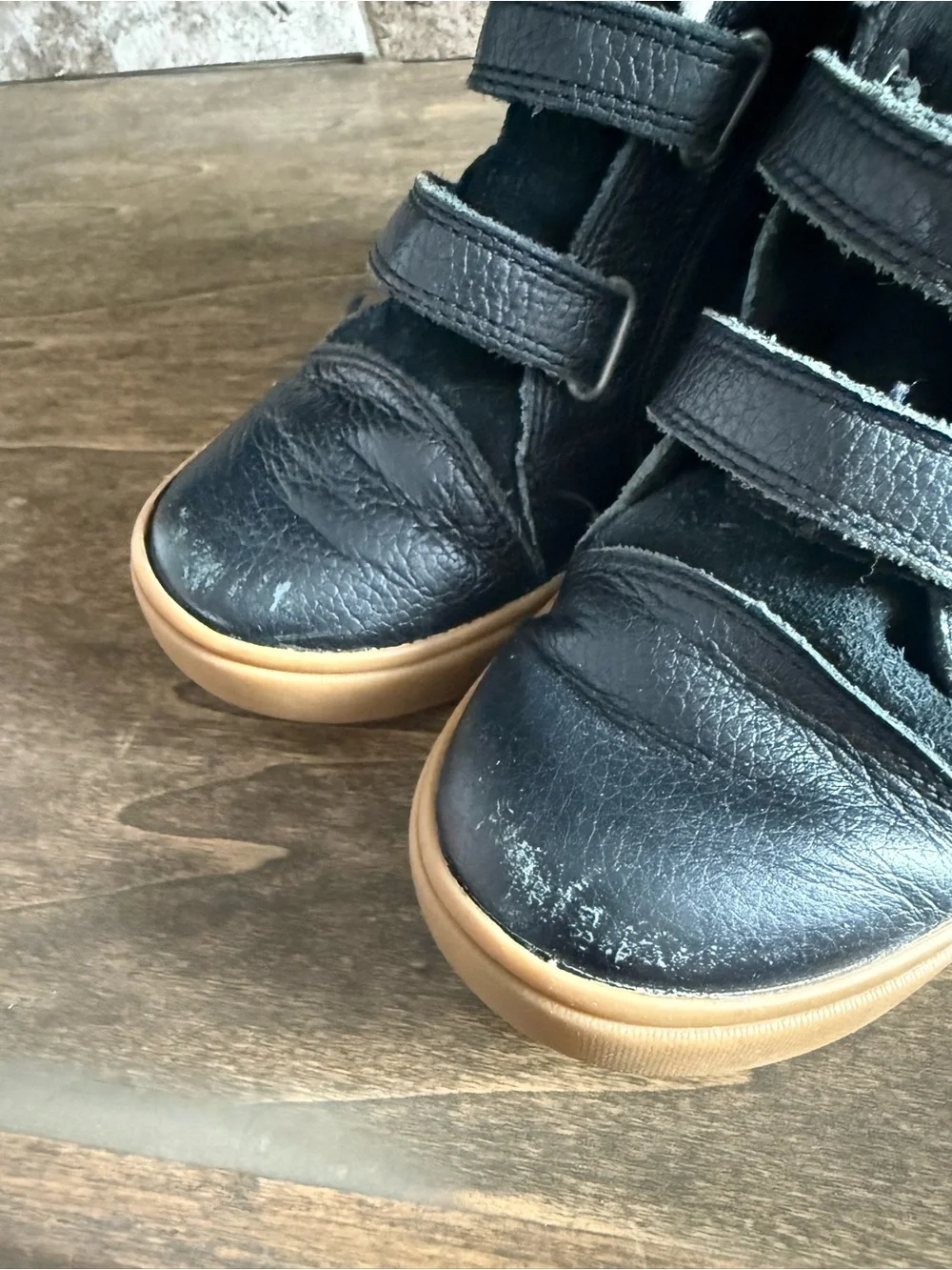 UGG Australia Rennon II Boots Black Leather Toddler Size 11